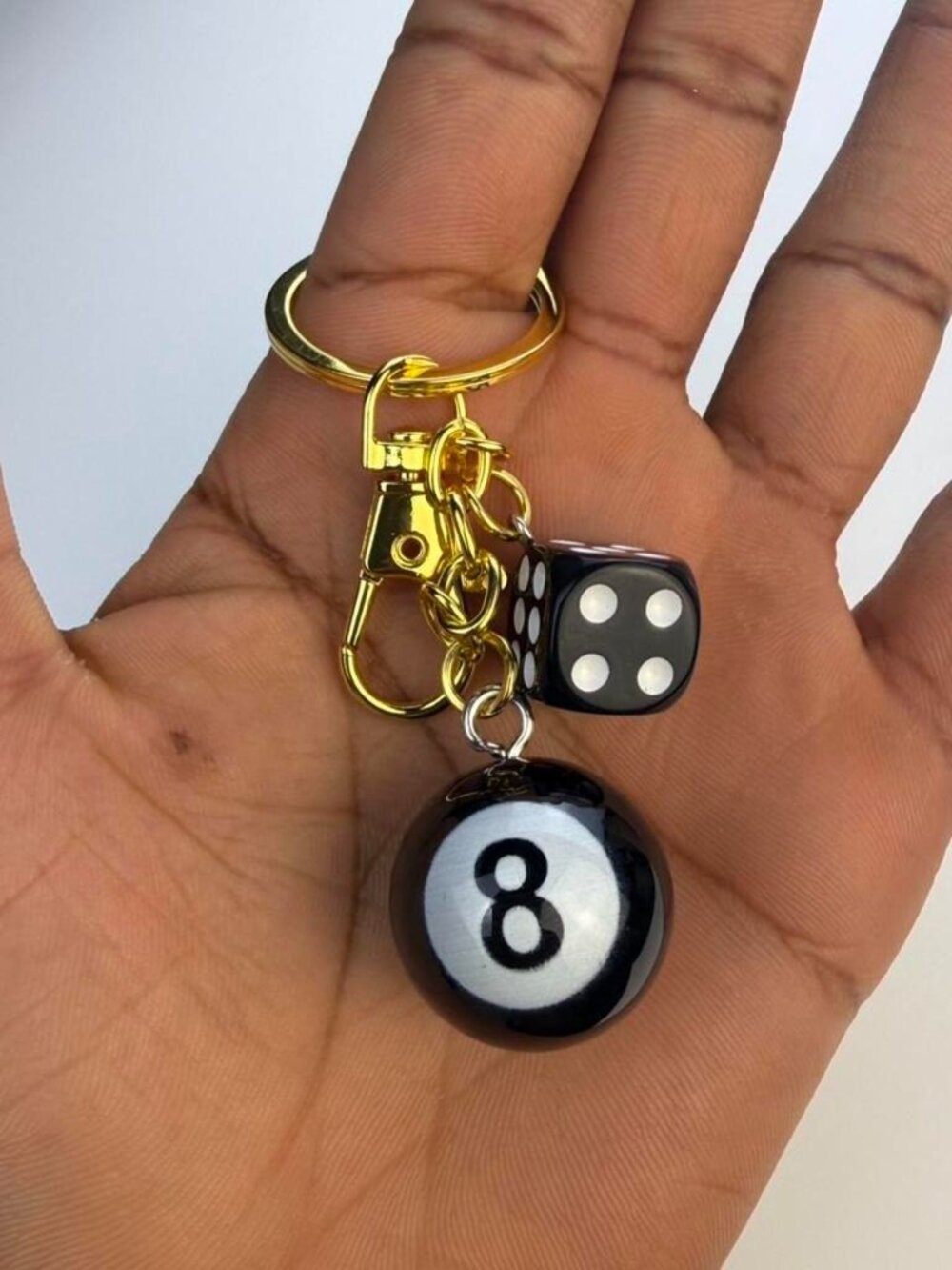 Gold Dice Keychain - Picture 2 of 4